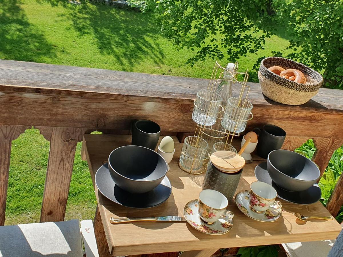 トラウンシュタインAm Lenzensberg 667 - Neu Mit E-Ladestationアパートメント エクステリア 写真